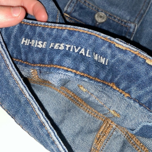 American Eagle Hi Rise Festival Mini Skirt Denim with Cargo Pockets Medium Wash - Picture 5 of 8